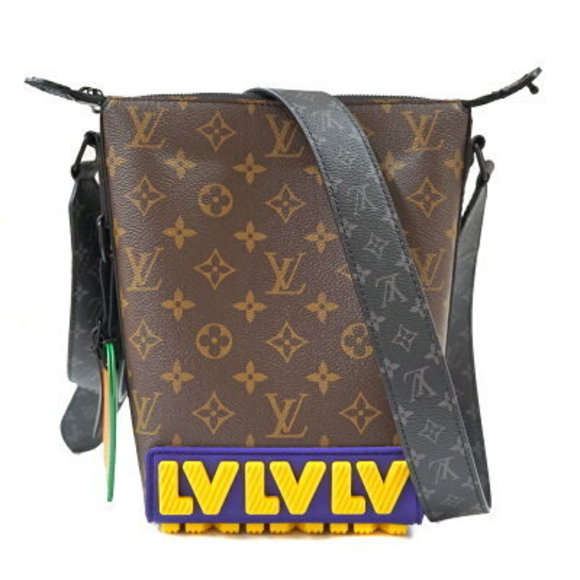 Louis Vuitton Cruiser Messenger Bag - Picture 1 of 12